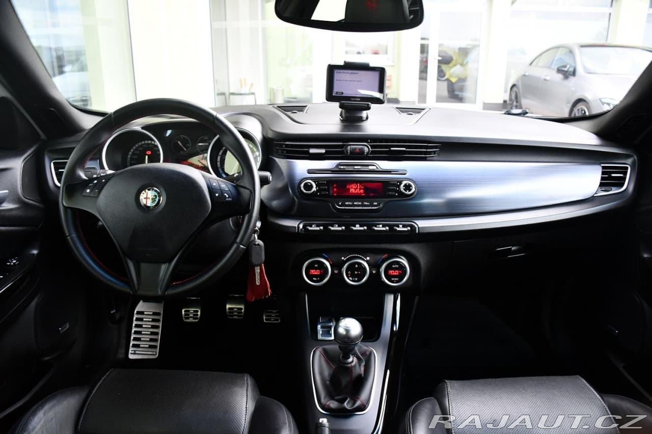 2012 Alfa Romeo GIULIETTA - 17