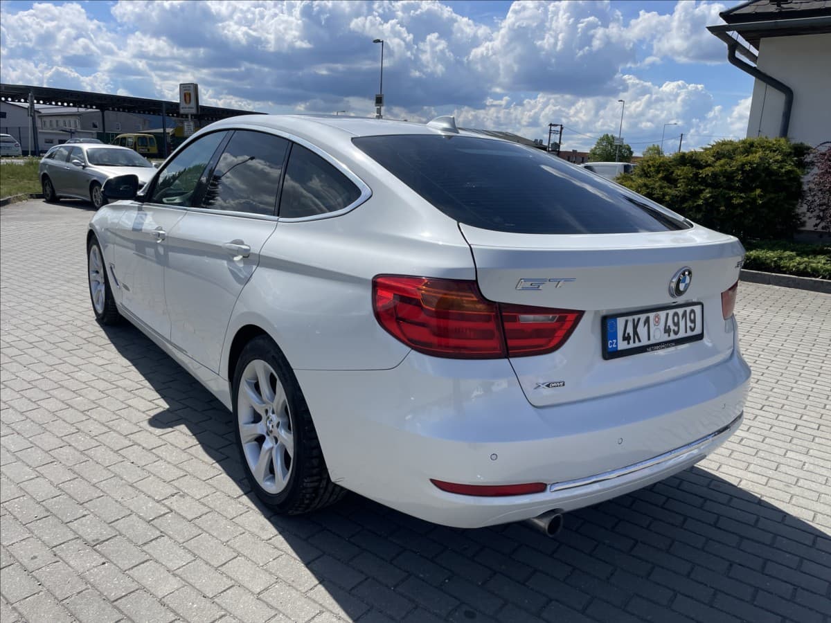 2013 BMW 3-SERIES - 7