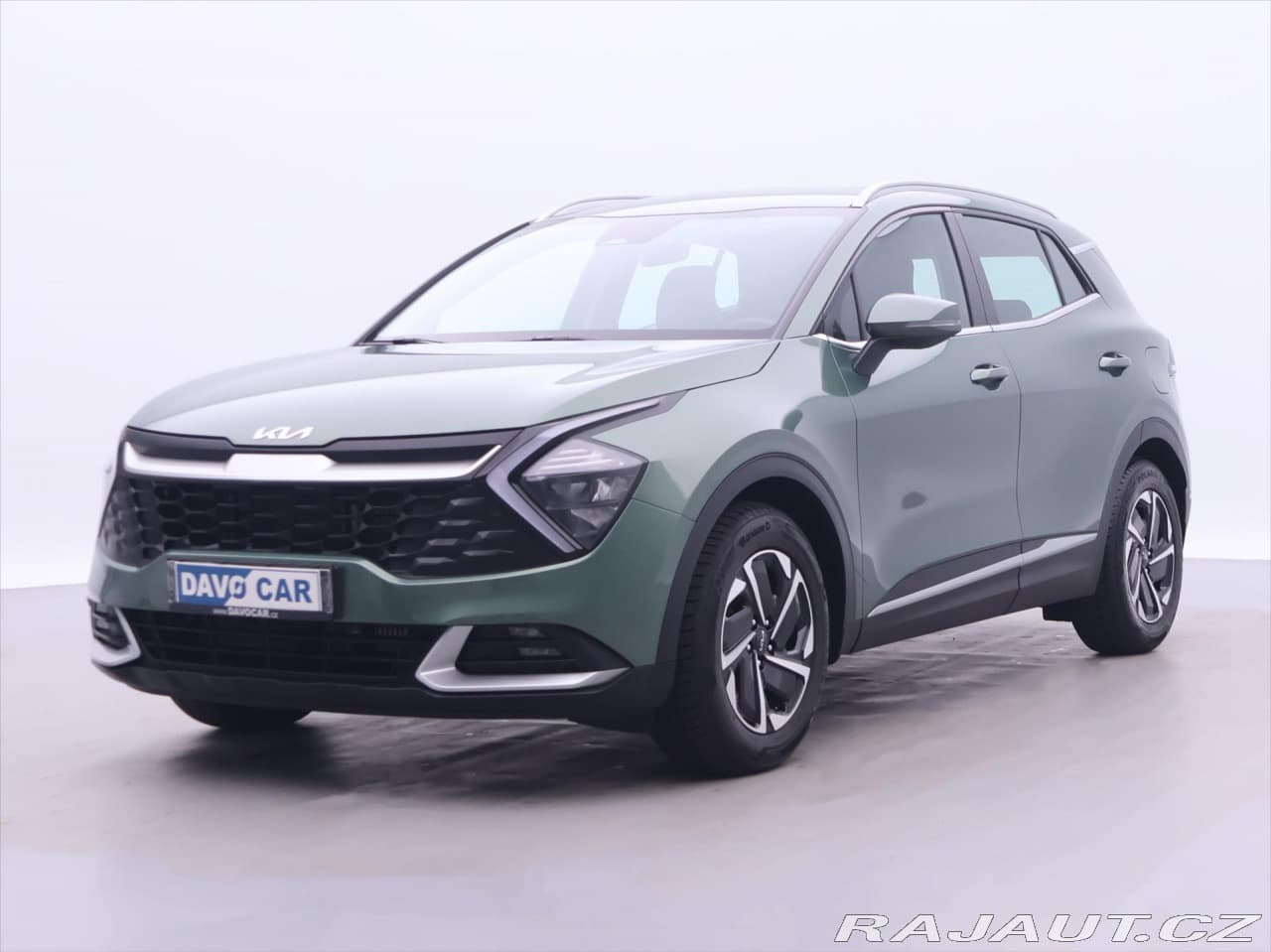 2023 Kia SPORTAGE - 9