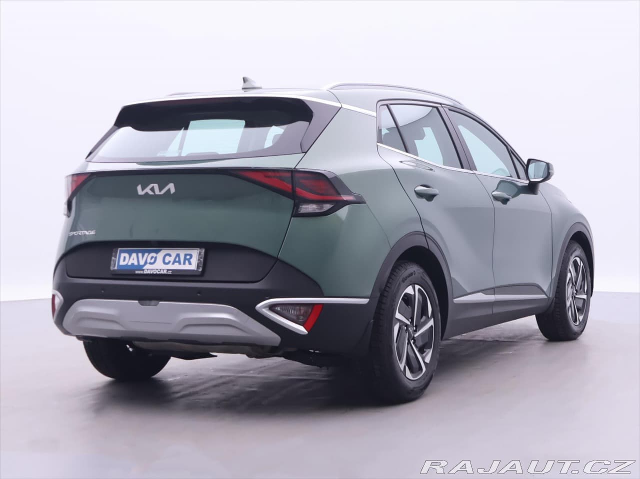 2023 Kia SPORTAGE - 25