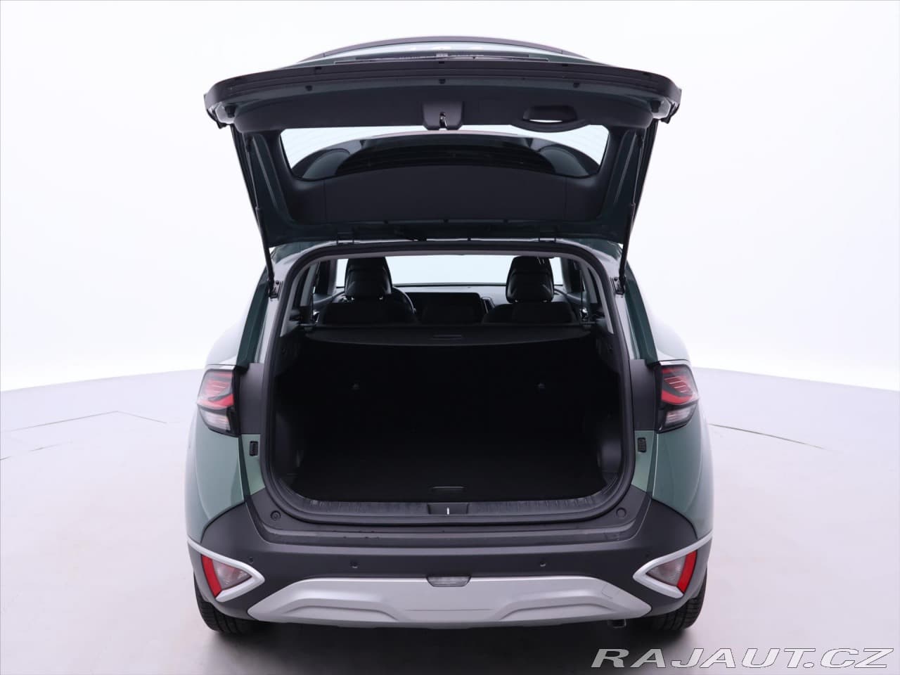 2023 Kia SPORTAGE - 33