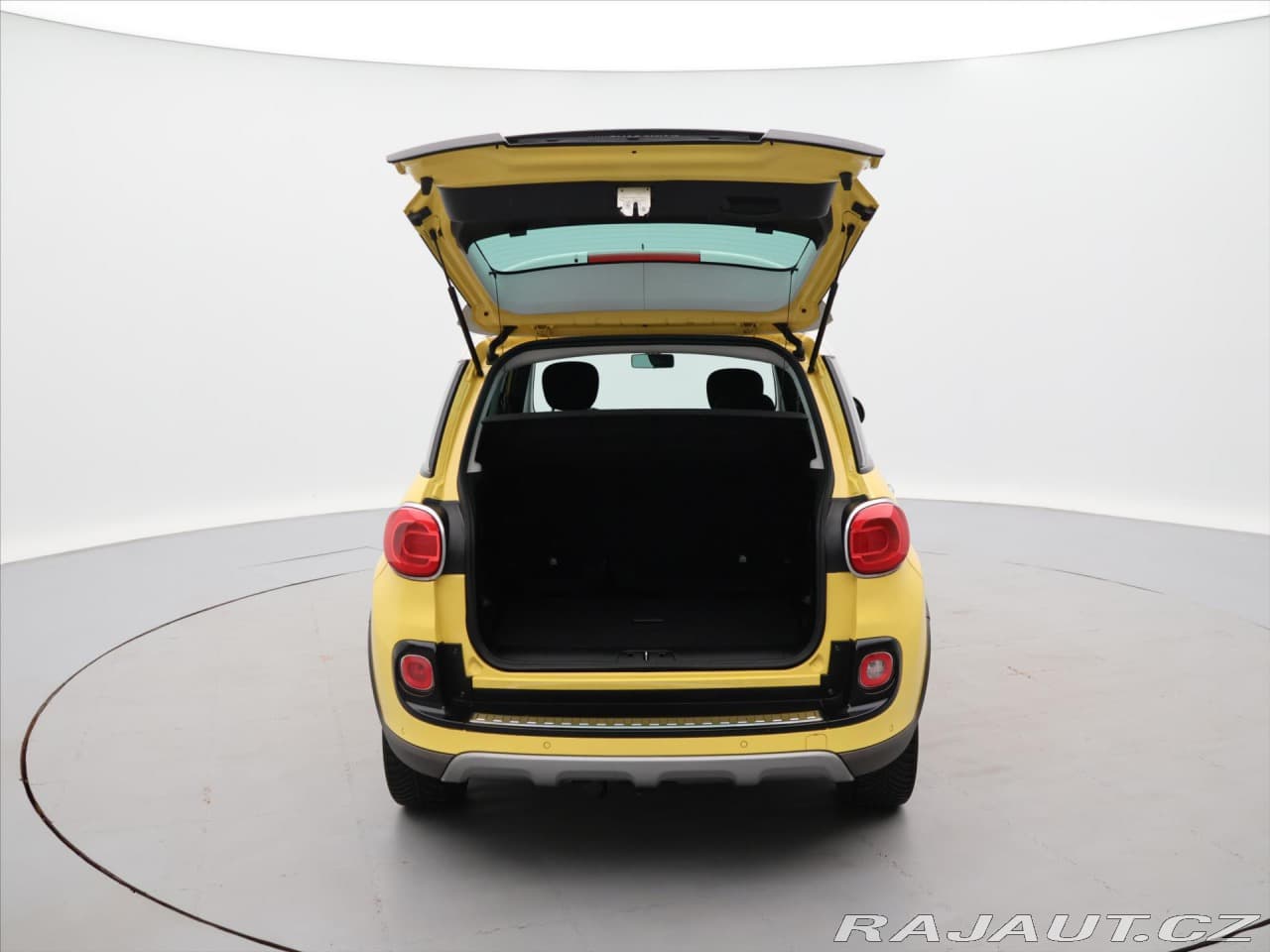 2014 Fiat 500L - 33