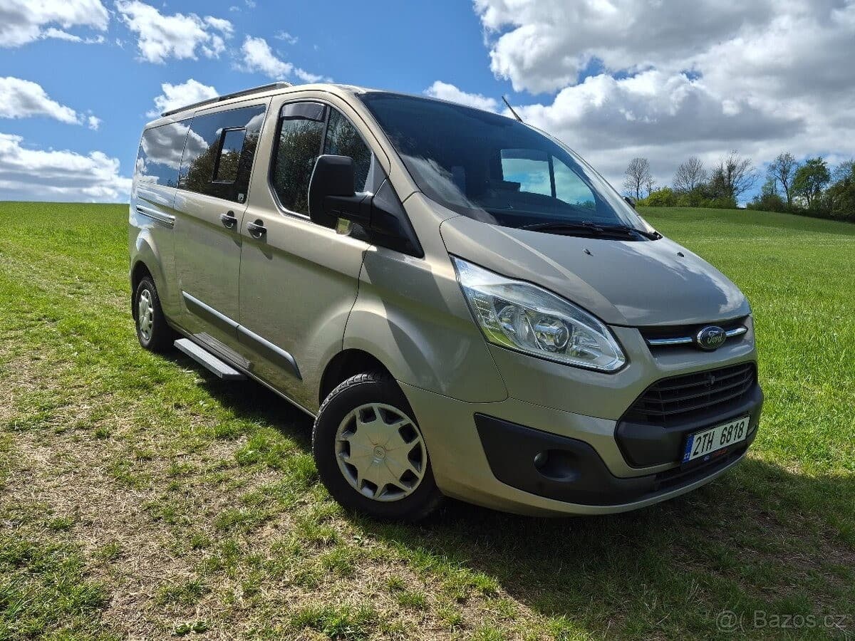 2015 Ford TOURNEO - 13