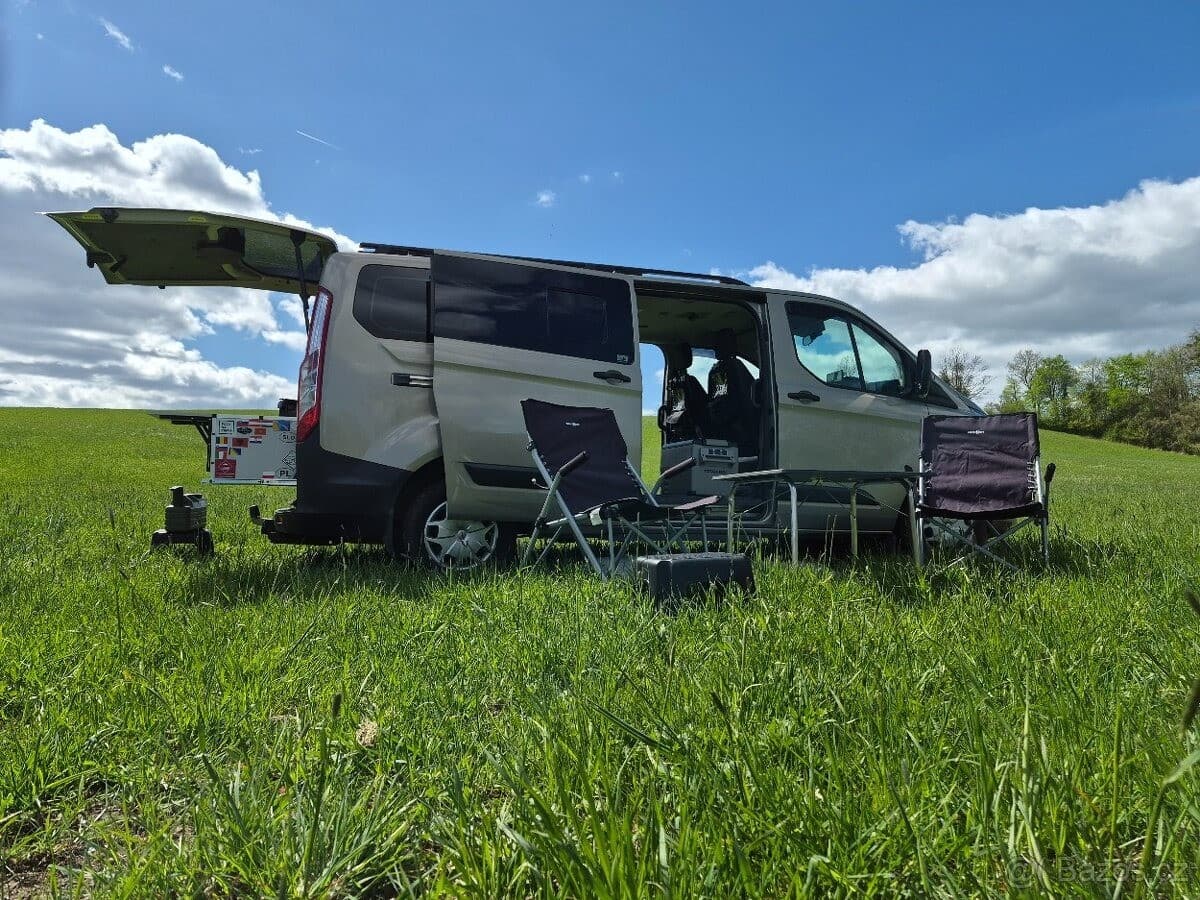 2015 Ford TOURNEO - 29