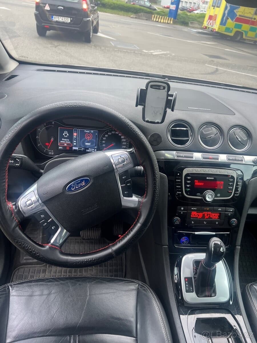 2010 Ford GALAXY - 21