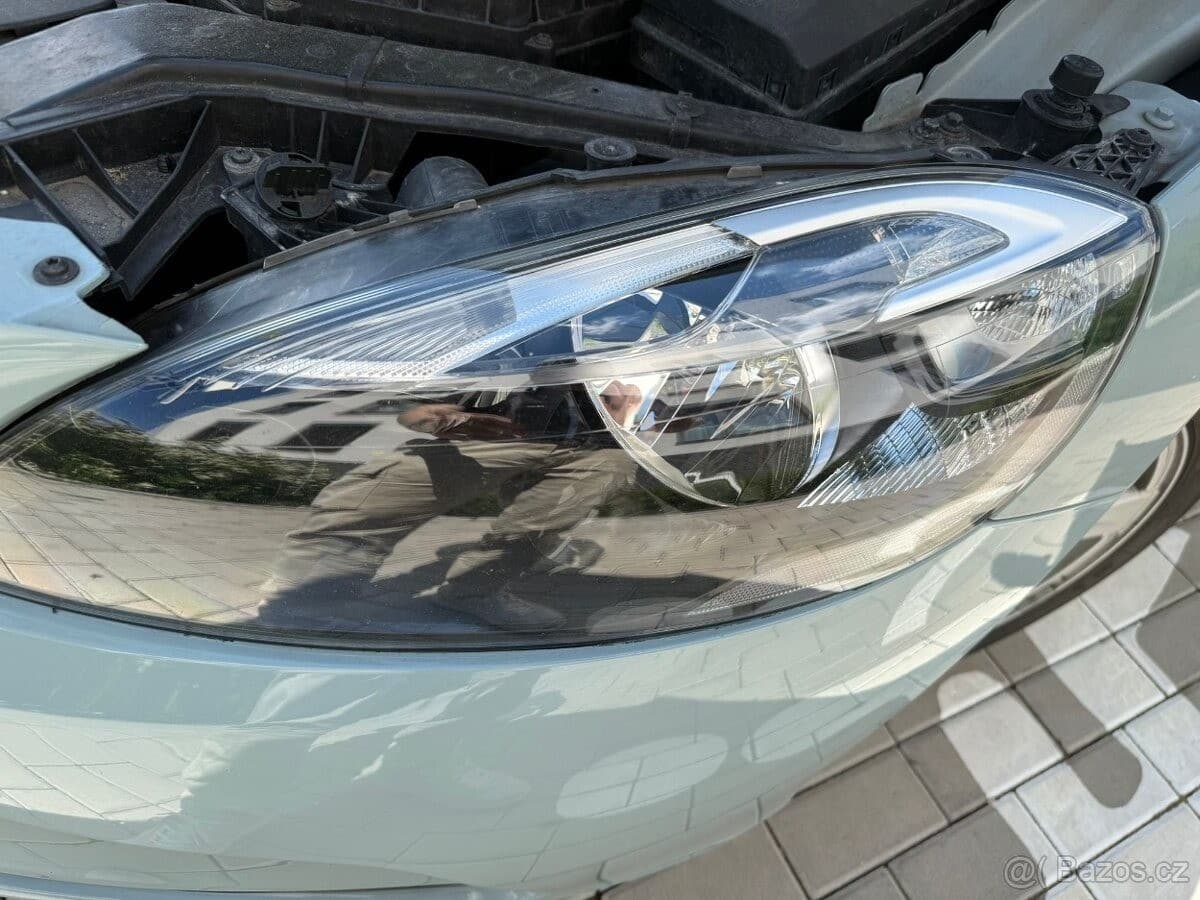 2018 Volvo V40 - 49