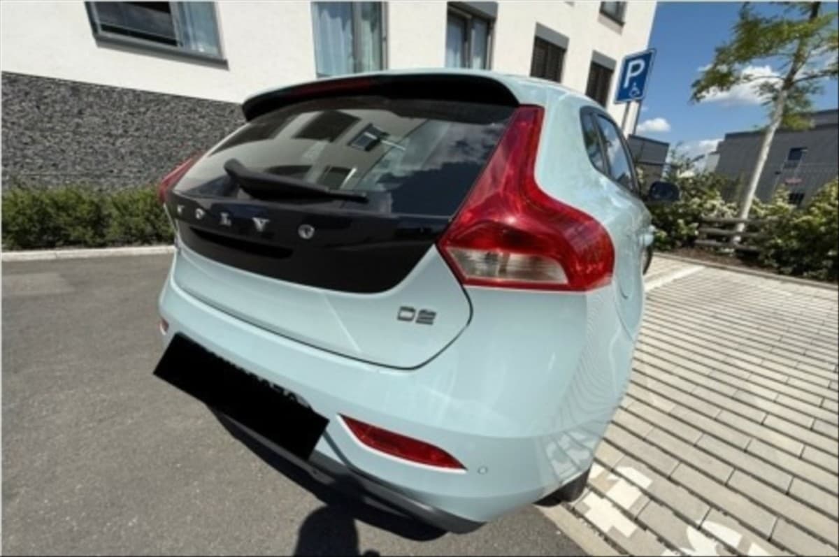 2018 Volvo V40 - 21