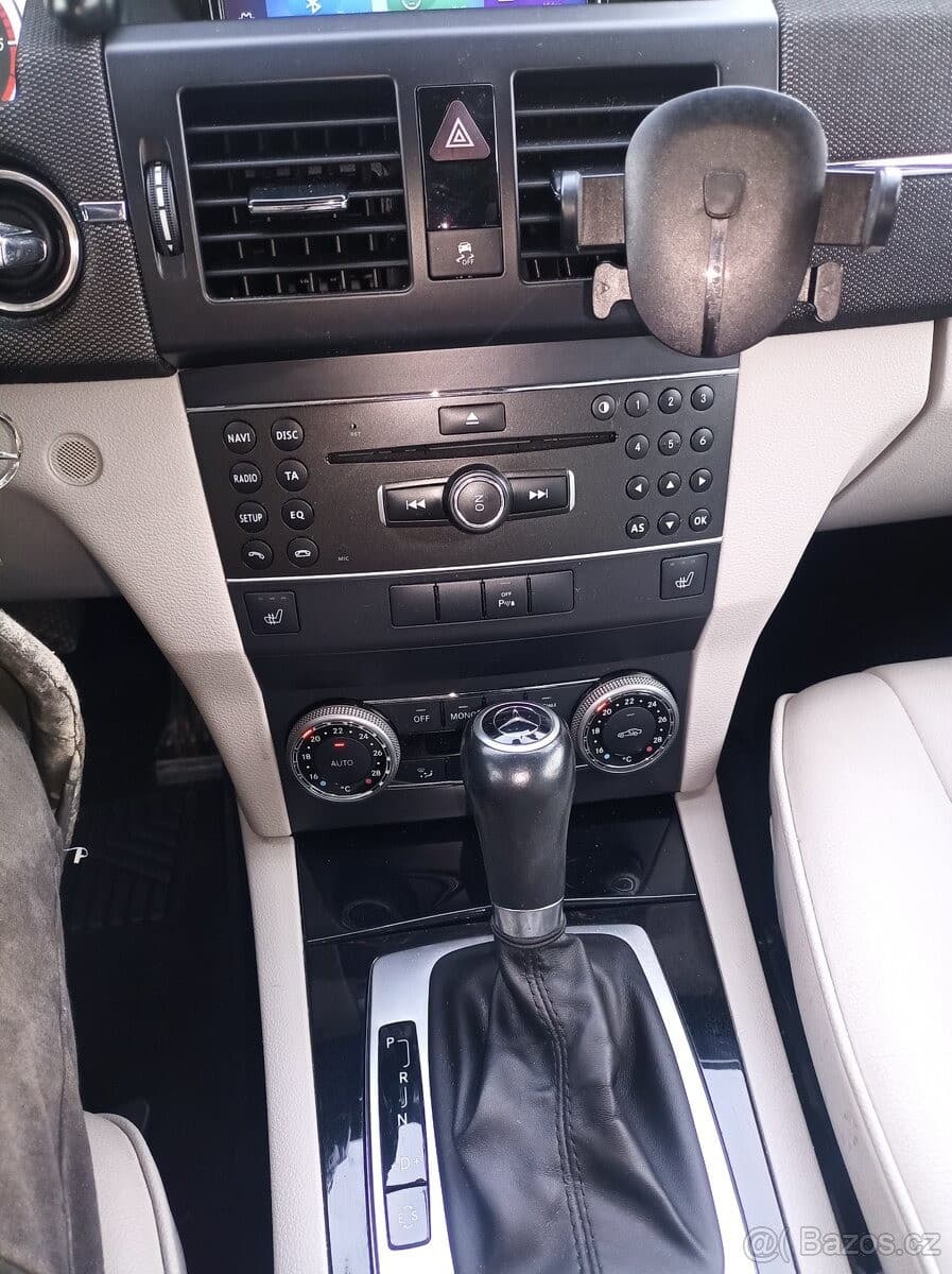 2012 Mercedes-Benz GLK - 4