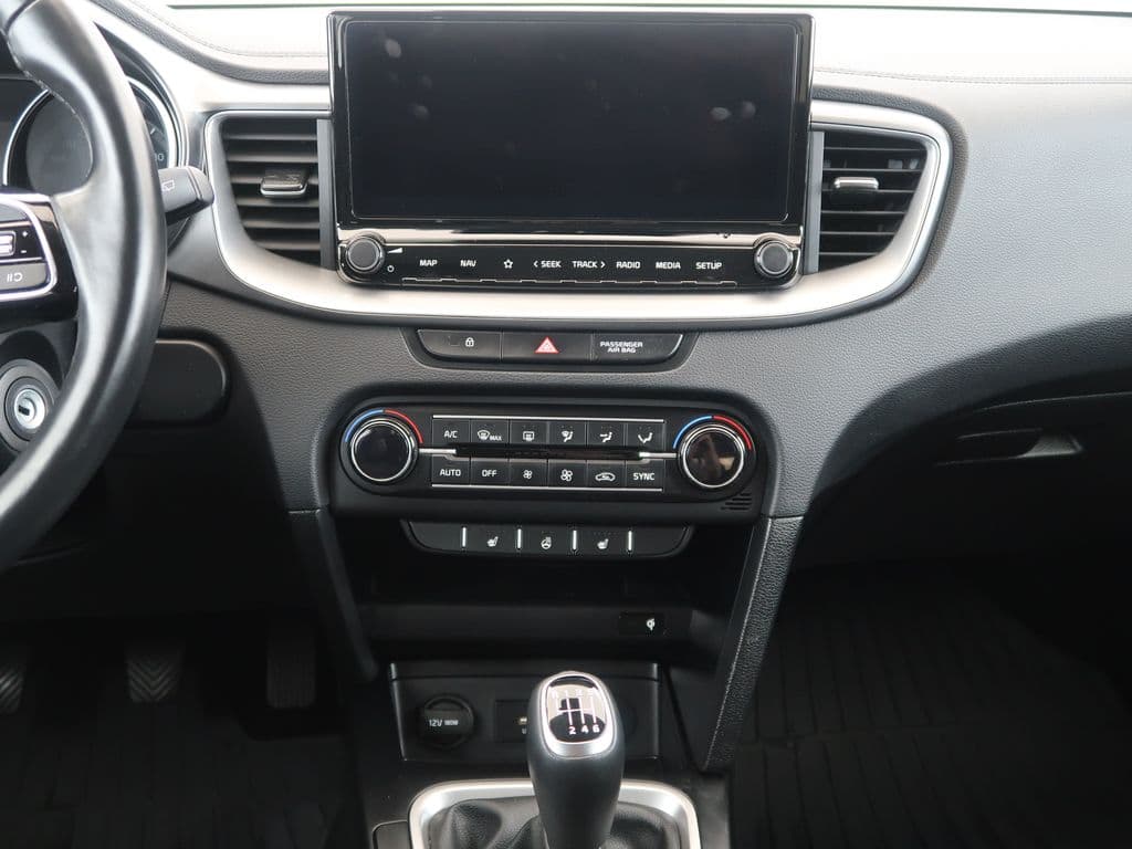 2022 Kia CEE'D - 46