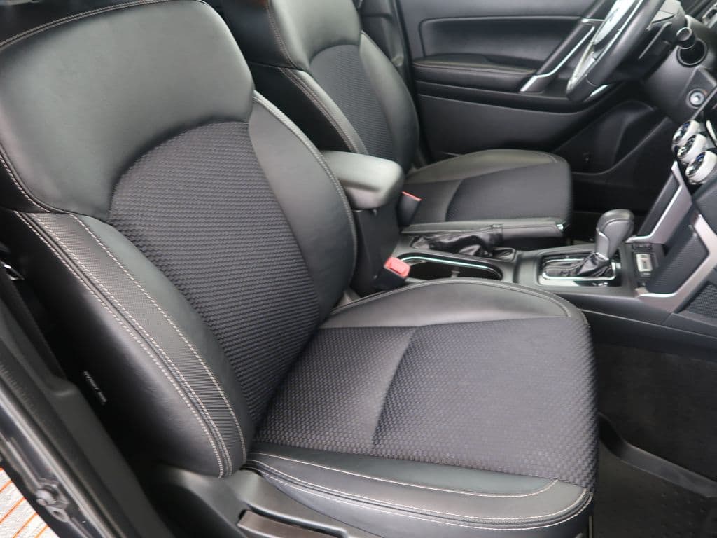 2019 Subaru FORESTER - 37