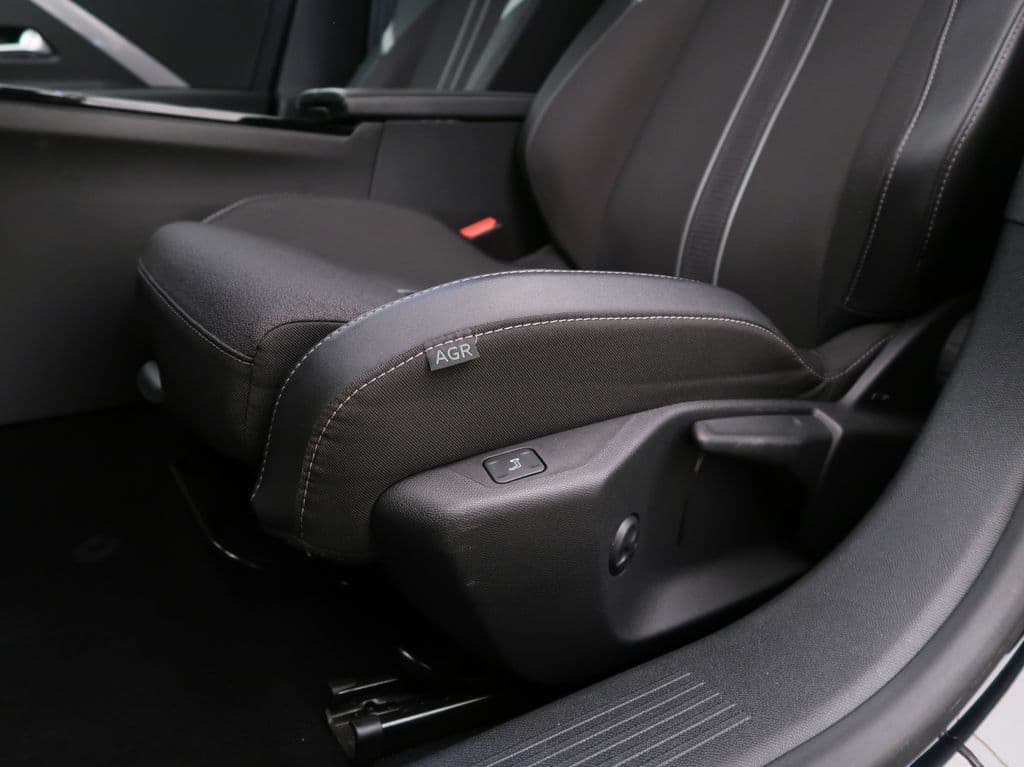 2025 Opel ASTRA - 43