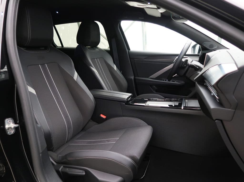 2025 Opel ASTRA - 55