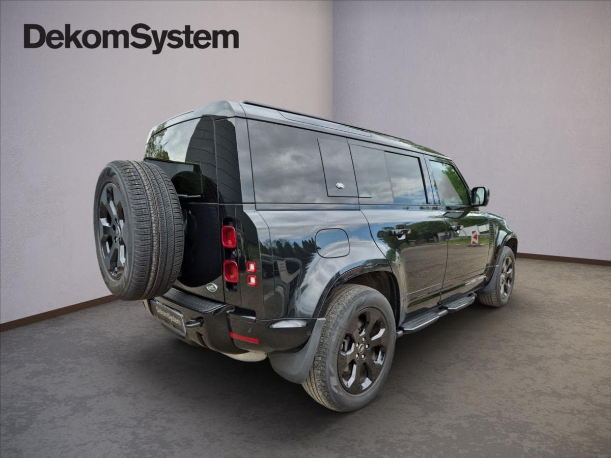2022 Land Rover DEFENDER - 4