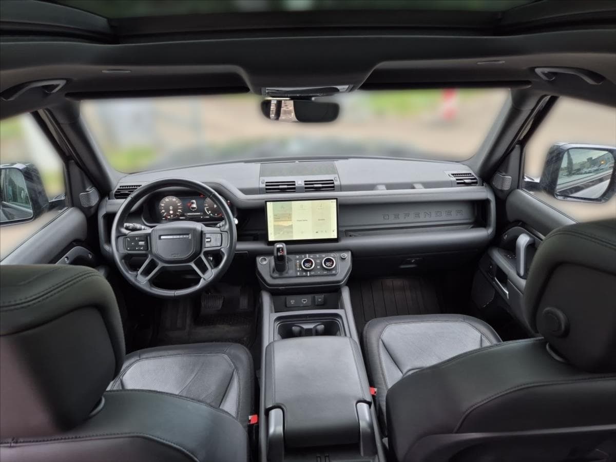 2022 Land Rover DEFENDER - 19