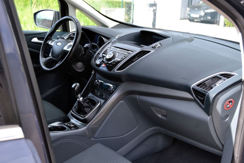 2014 Ford C-MAX - 40