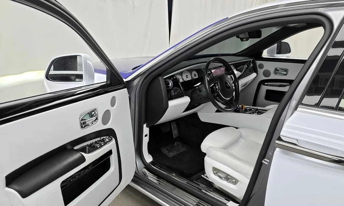 2019 Rolls-Royce GHOST - 28