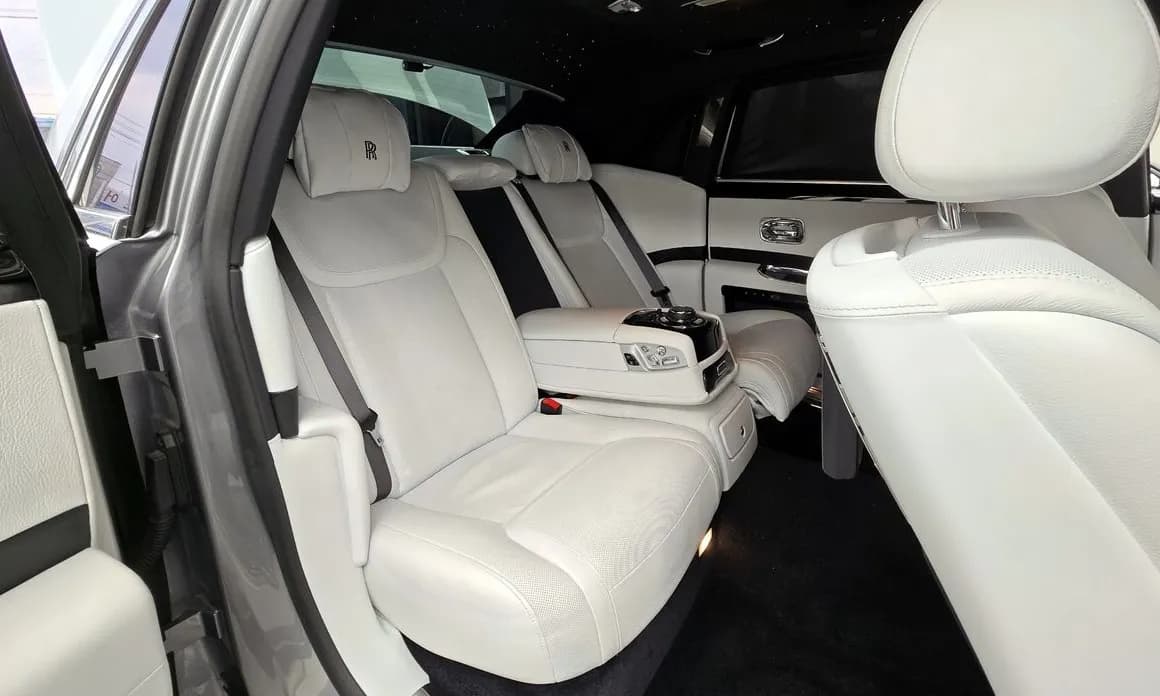 2019 Rolls-Royce GHOST - 34
