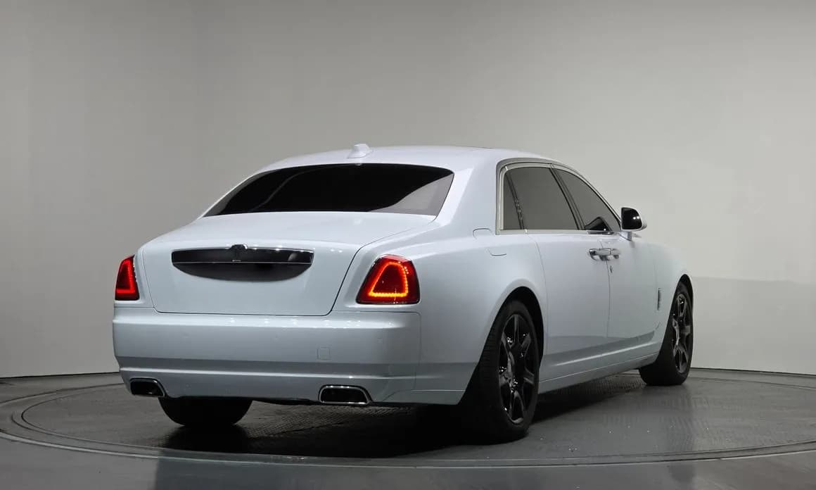2019 Rolls-Royce GHOST - 4