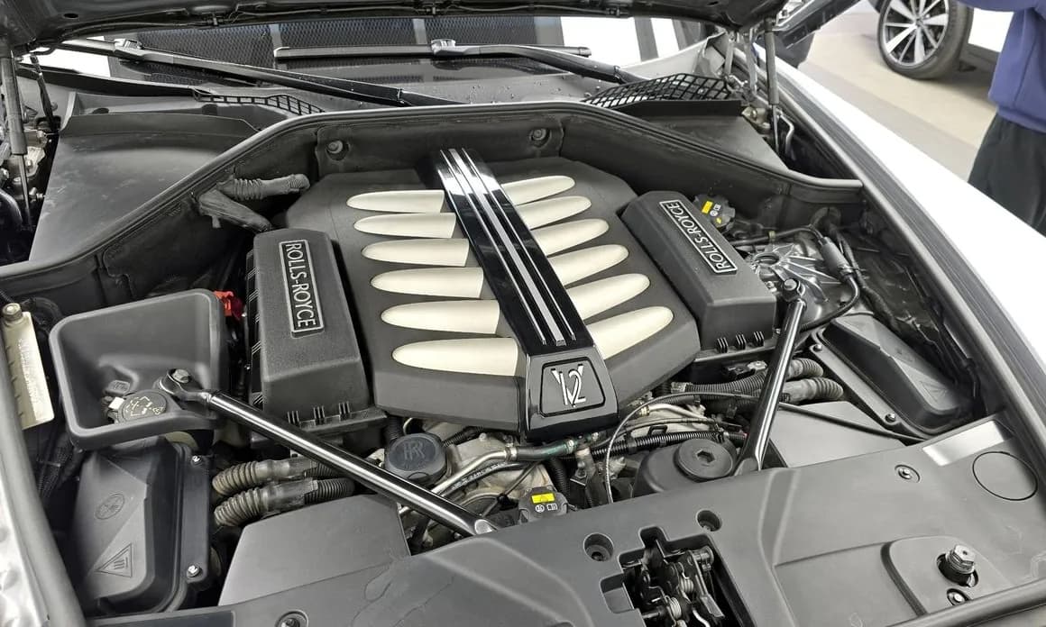 2019 Rolls-Royce GHOST - 16