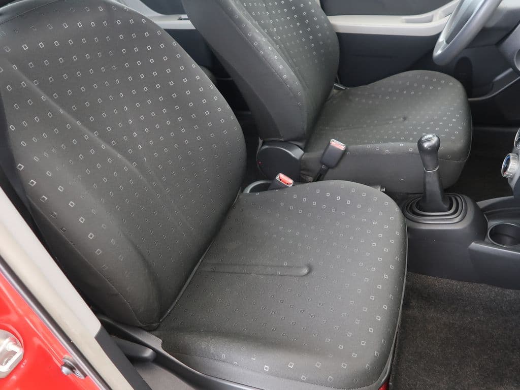 2008 Toyota YARIS - 25