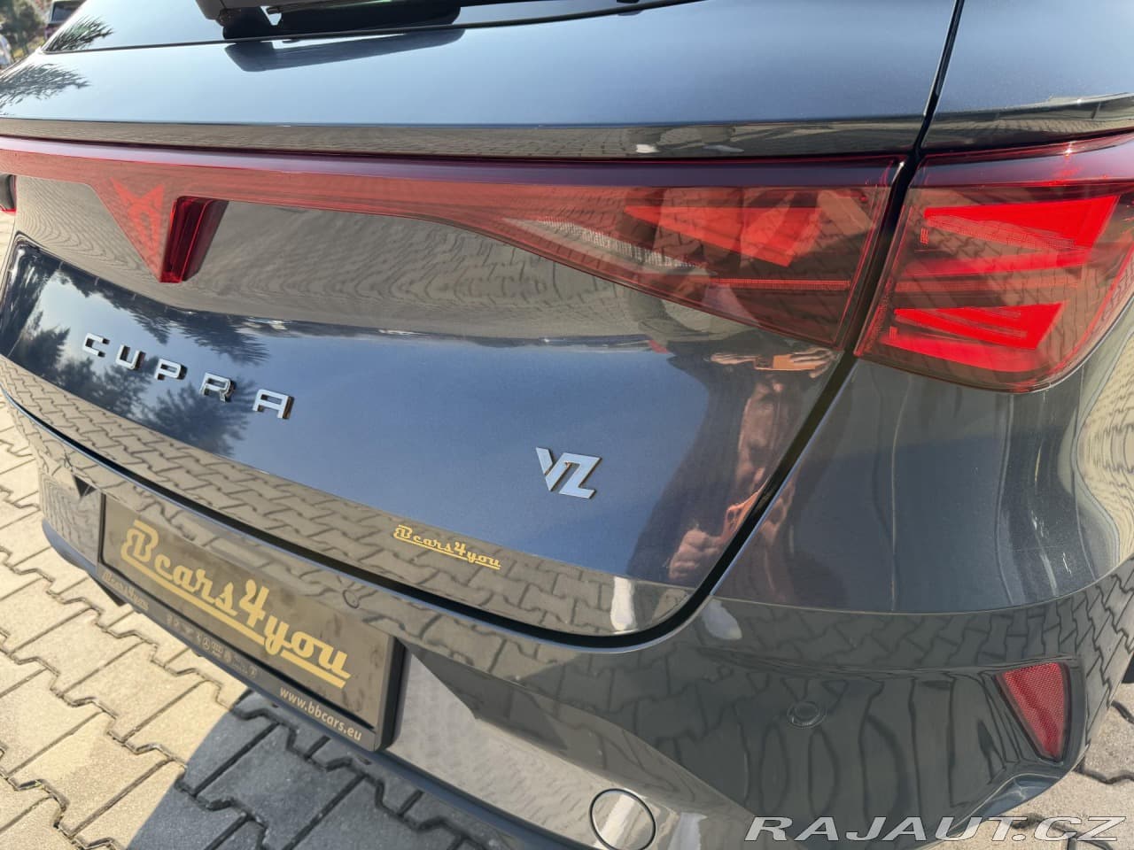 2025 Cupra LEON - 18