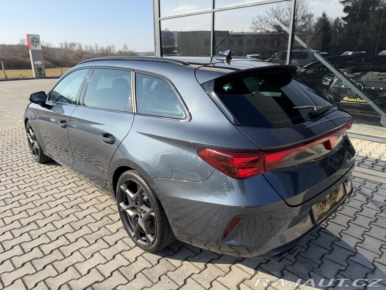 2025 Cupra LEON - 6