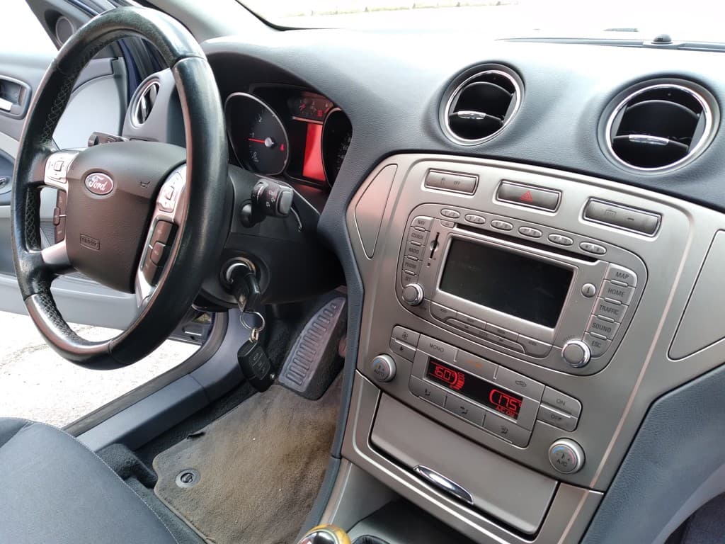 2009 Ford MONDEO - 15