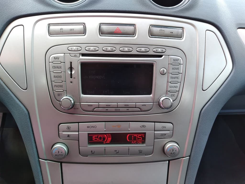 2009 Ford MONDEO - 16
