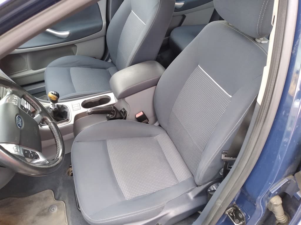 2009 Ford MONDEO - 9