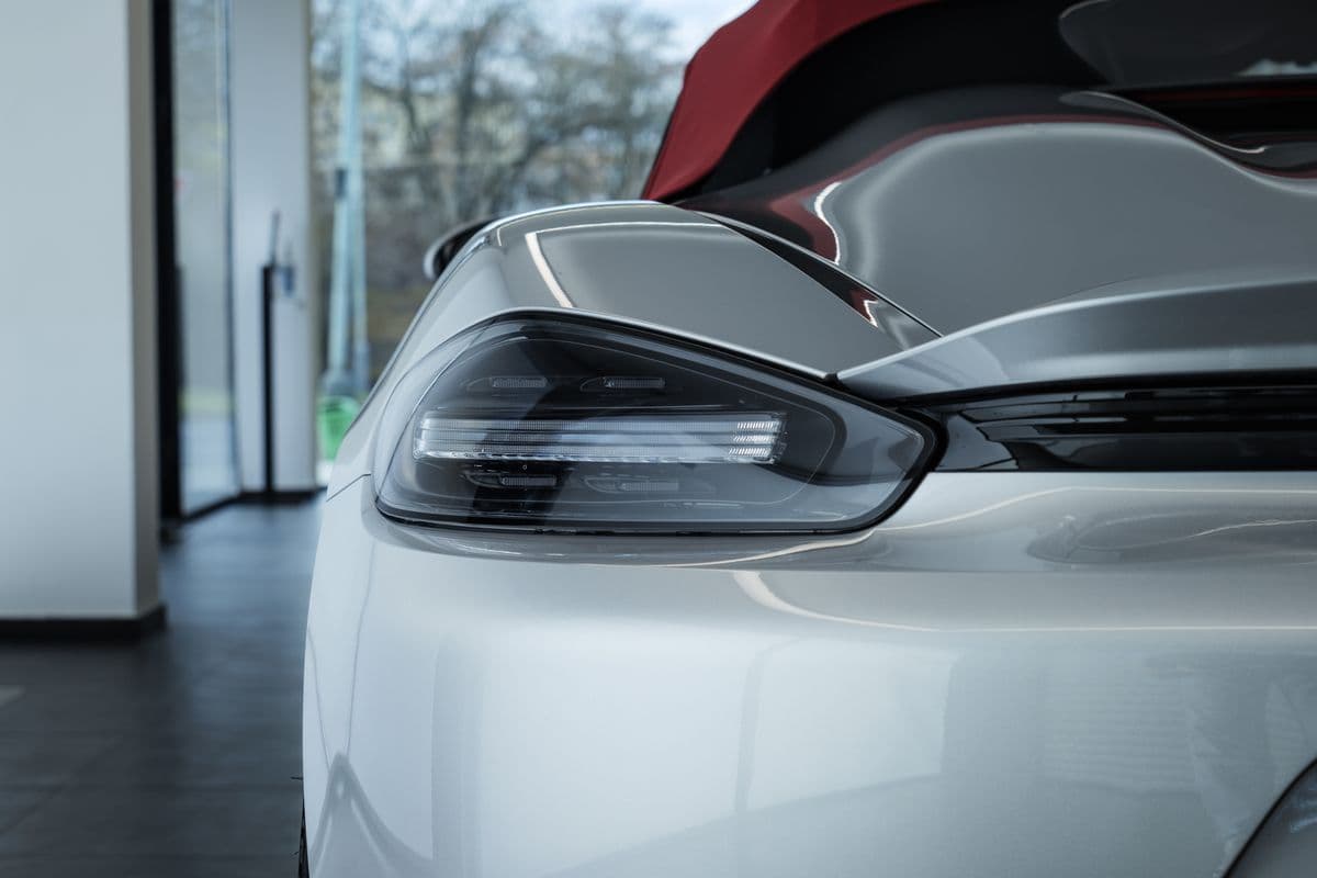 2020 Porsche 718 - 20