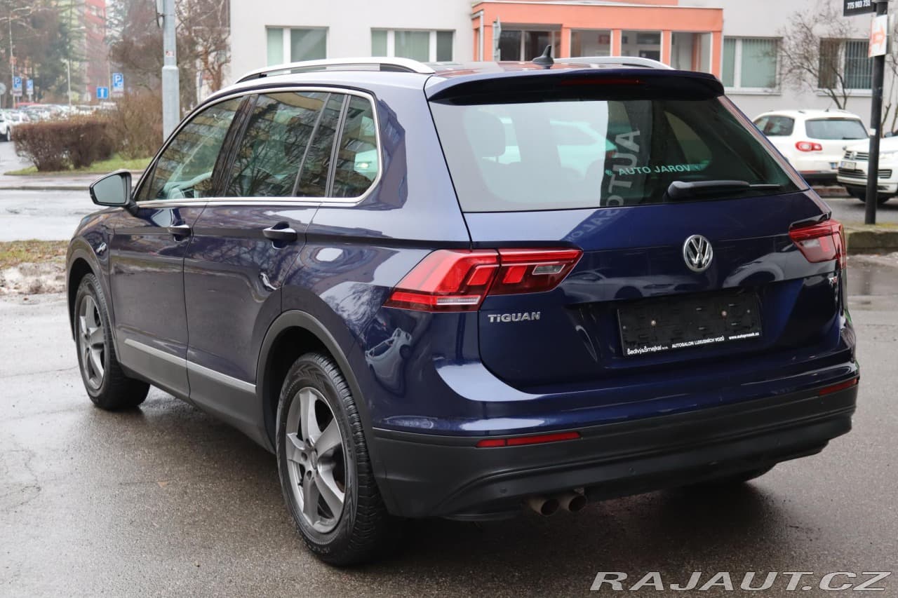 2017 Volkswagen TIGUAN - 13