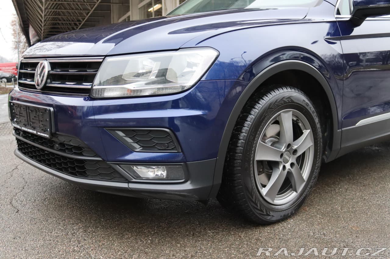 2017 Volkswagen TIGUAN - 5