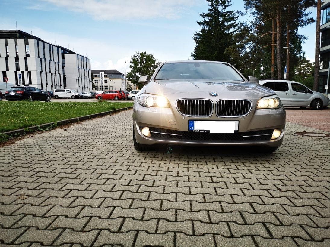 2011 BMW 5-SERIES - 7