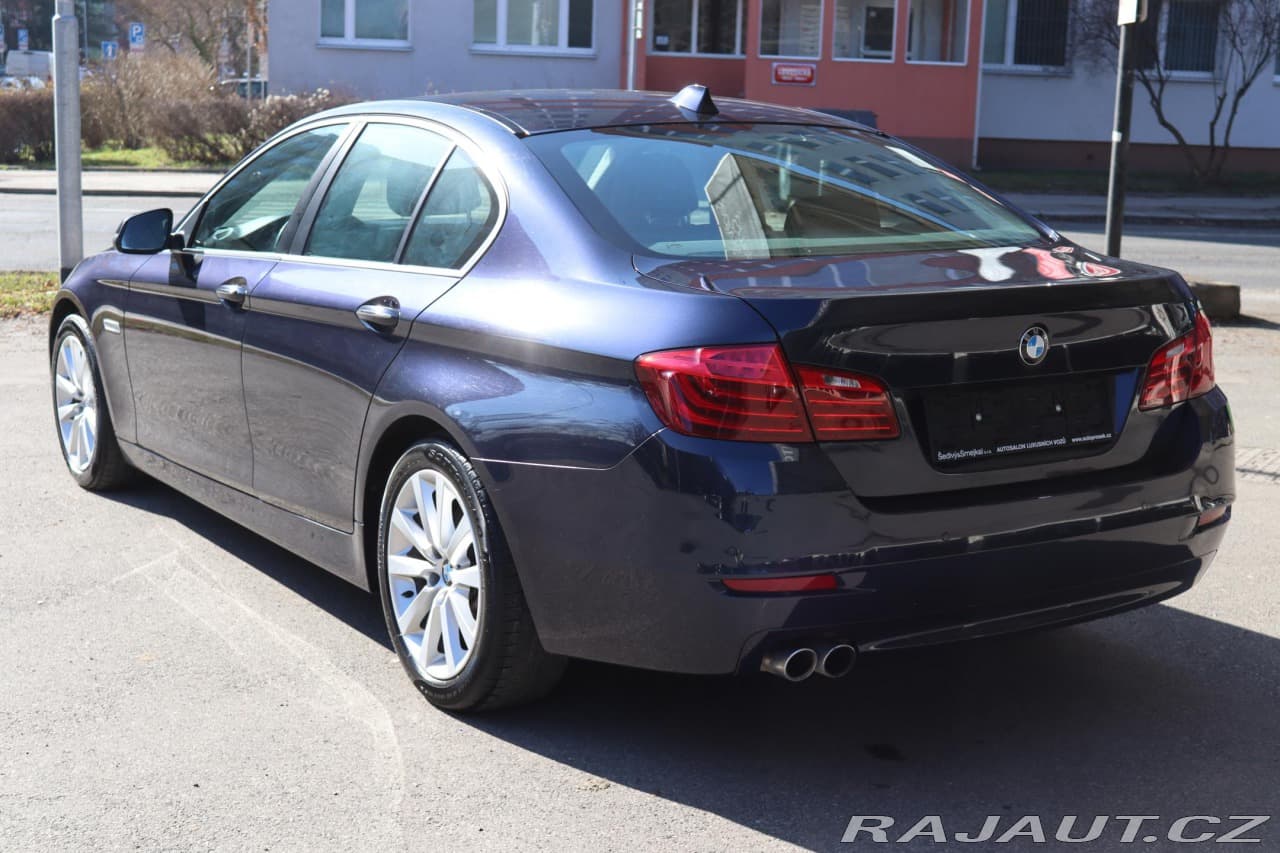 2013 BMW 5-SERIES - 13