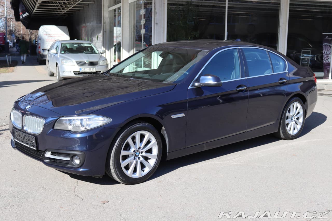 2013 BMW 5-SERIES - 16
