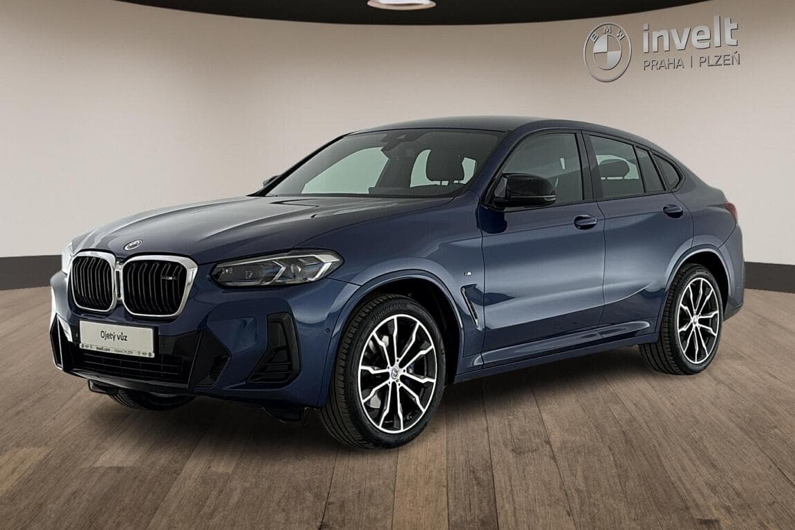 2022 BMW X4