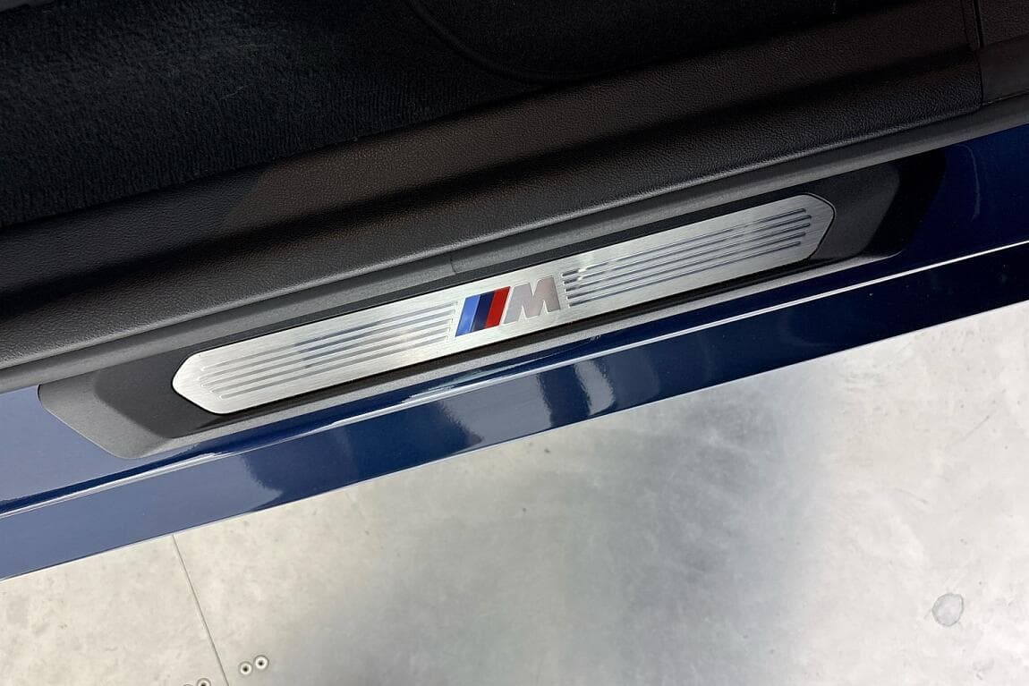 2022 BMW X4 - 16