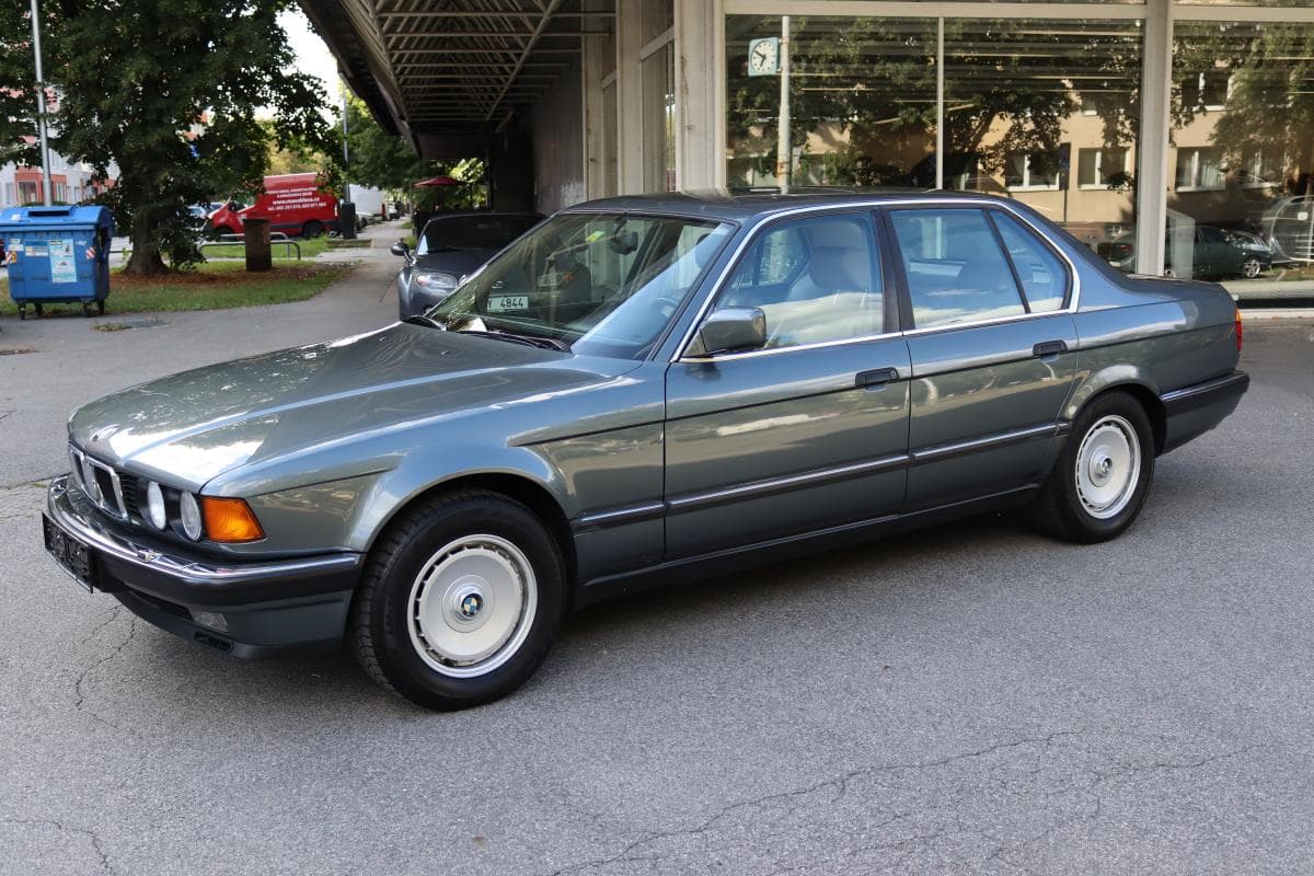 1989 BMW 7-SERIES - 16