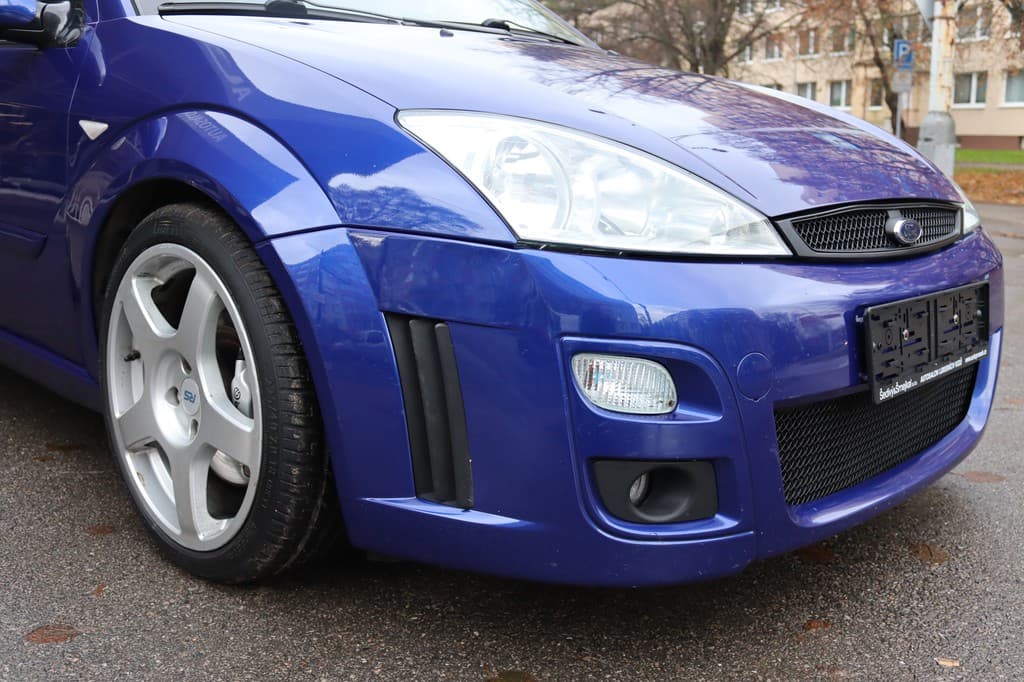 2002 Ford FOCUS - 6