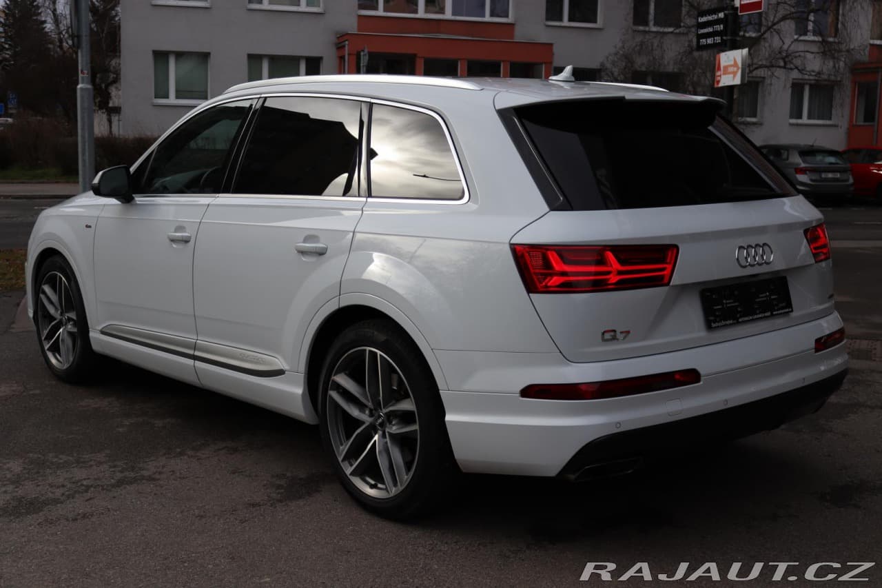 2018 Audi Q7 - 13