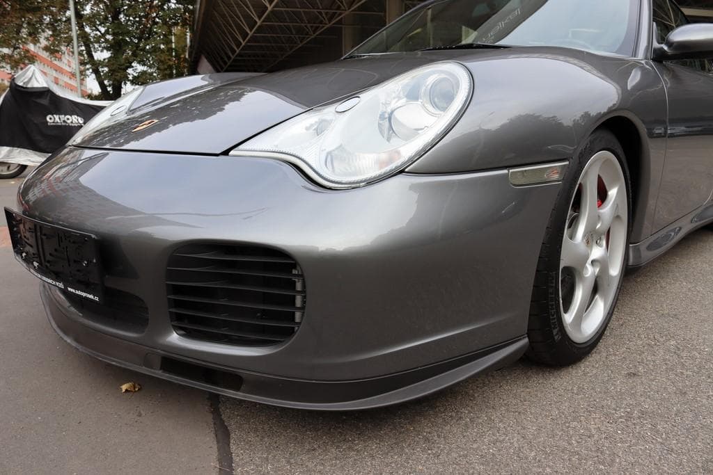2001 Porsche 911 - 5