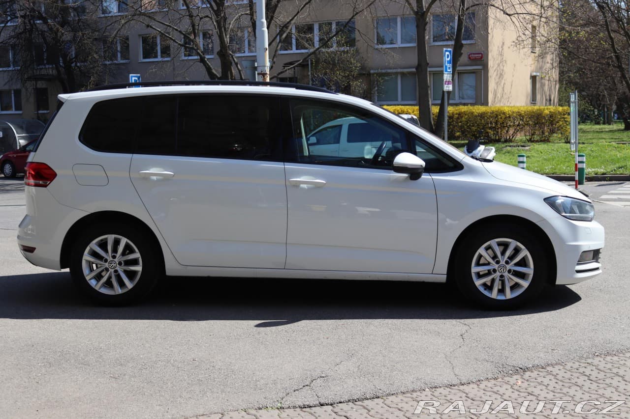 2018 Volkswagen TOURAN - 9