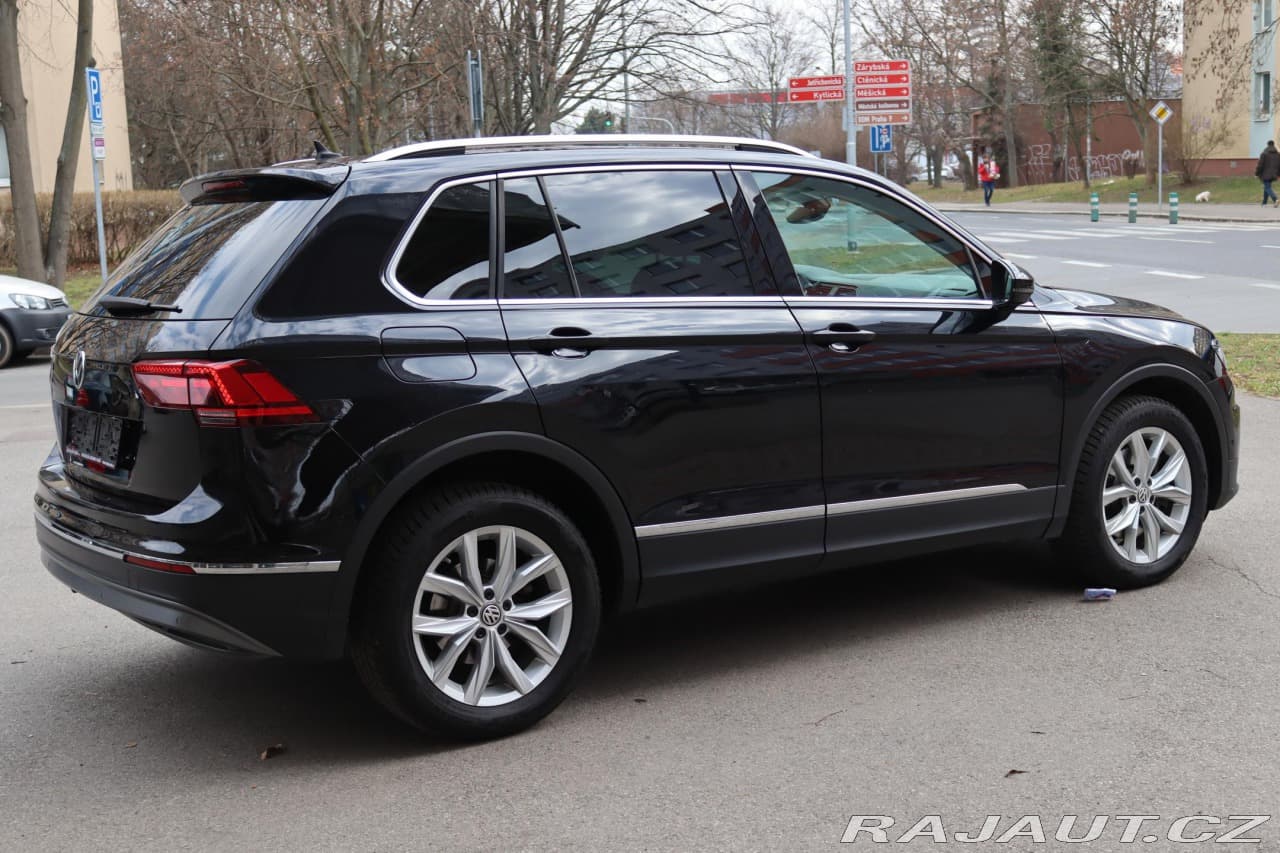 2017 Volkswagen TIGUAN - 10