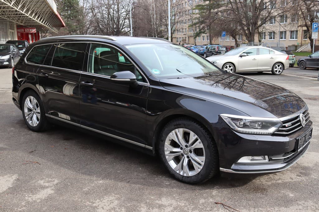 2015 Volkswagen PASSAT - 7