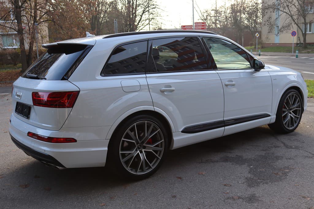 2018 Audi SQ7 - 9