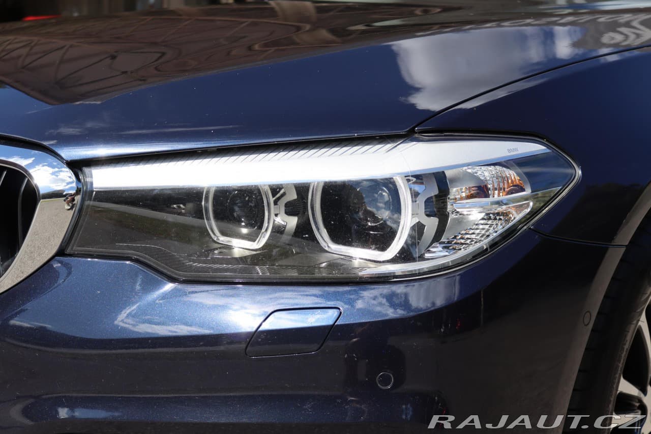 2019 BMW 5-SERIES - 4