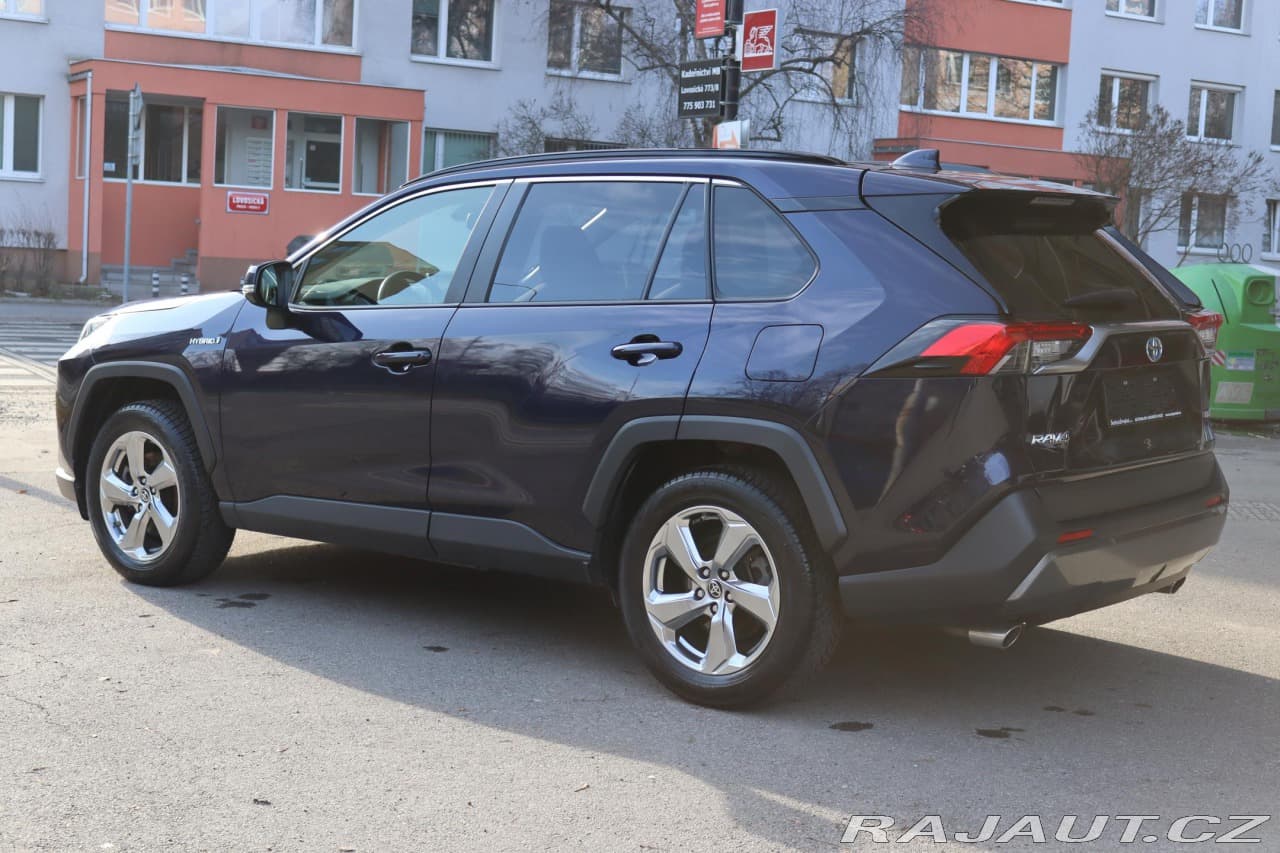 2021 Toyota RAV4 - 14