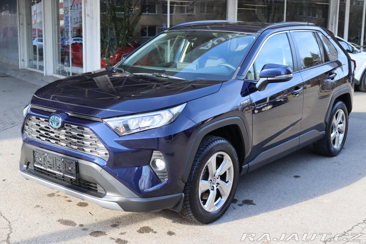 2021 Toyota RAV4 - 17
