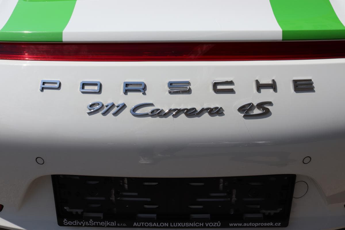 2013 Porsche 911 - 25