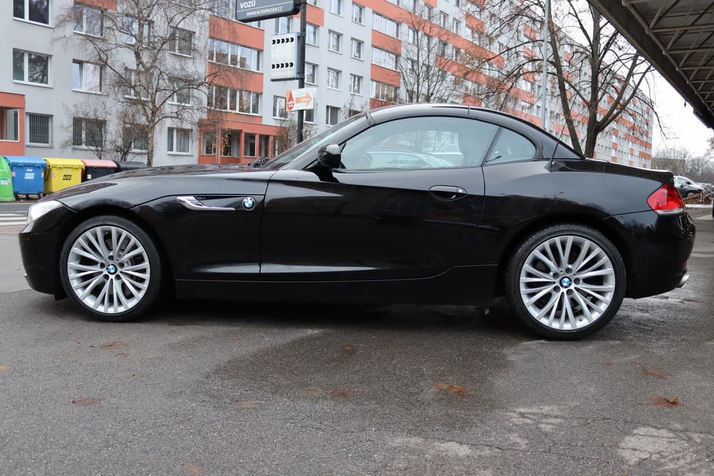 2015 BMW Z4 - 35
